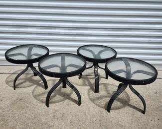 Small Round Patio Tables