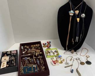 Vintage Tie Clips,Pins, Cuff Links, Bolos