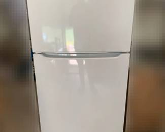 Frigidaire Garage Refrigerator