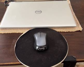 Dell Inspiron Computer P98F