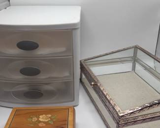Assorted Jewelry Storage