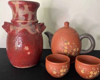Rustic And Artistic Pottery With Yixing Clay teapot