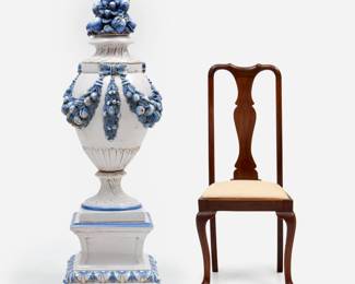 Lot 131: Large Italian Maiolica Garden Urn