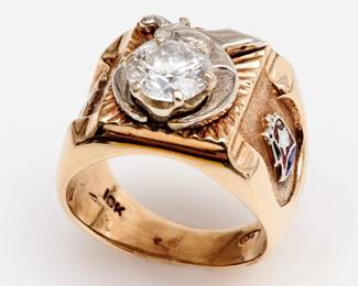 Lot 7: 10kt Yellow Gold Masonic/Shriner Mans Ring With Diamond Center