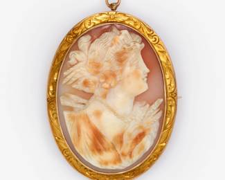 Lot 126: Antique 10k Cameo Brooch / Pendant w/ Mottled Brown + Cream Coloring