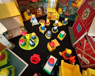 All Fisher-Price items shown in the photos are being sold as ONE COMPLETE LOT — no cherry pickers, please!