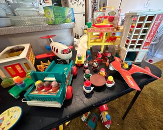 All Fisher-Price items shown in the photos are being sold as ONE COMPLETE LOT — no cherry pickers, please!