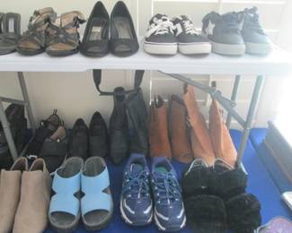 Ladies Shoes, Size 7