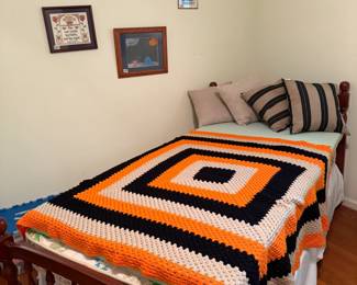 twin bed frame