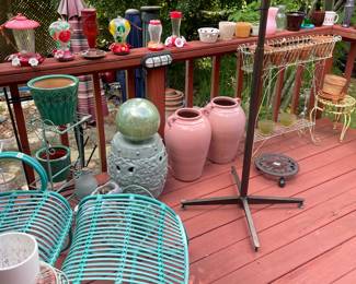 Garden stools, garden urns, bird feedees