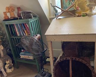 Slant too shabby chic desk