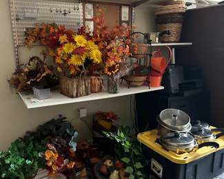 Fall decor/baskets/Salad master pots and pans