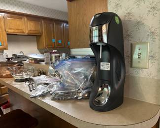 Small kitchen appliances
