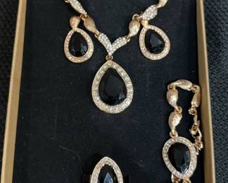 Funojoy Womens Gold Plated Rhinestone Crystal Bib Necklace Set And More
