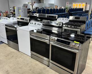 Washers, Dryers, Stoves and Water Heaters Orlando Estate Auction