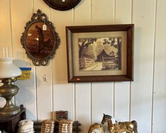 Vintage spurs, mini hay bales and western displays