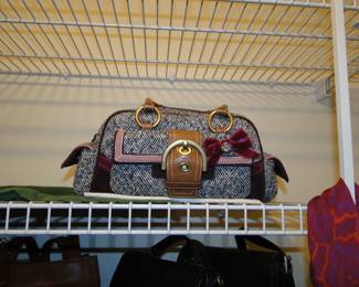 Coach y2k handbag with xtra bow