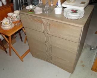 MCM Dresser