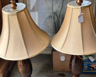 Pineapple lamps