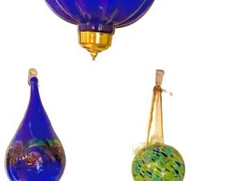 003 Hanging Glass Beauties