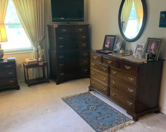 Full vintage bedroom set