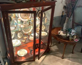 Chinese and French collectibles