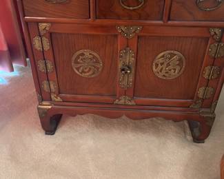 Korean chest table