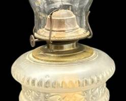 Floral Oil Lamp
