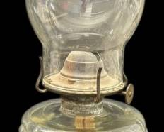 Finger Loop Oil Lamp