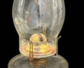 Finger Loop Oil Lamp