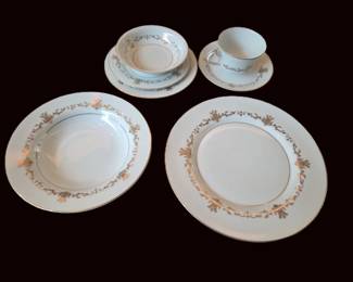 Mikasa dinner service - Carlton