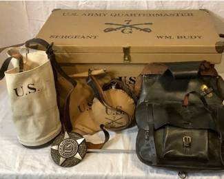US Army Quartermaster Replica Trunk with Accessories