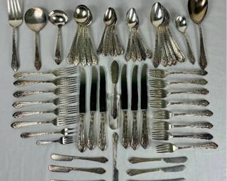 1847 Rogers Bros Marquise IS Silverware Set