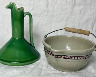 Red Wing Pottery #184 (1930) and Red Wing Spongeband Batter Bowl