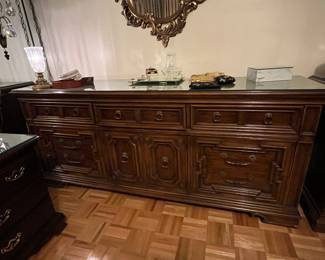 (2) Thomasville dressers....