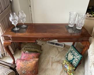 Wood/glass sofa table