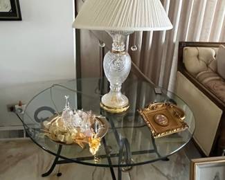 Glass side table, table lamps and decor
