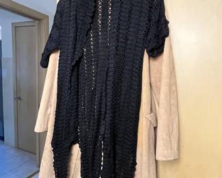 Women's clothing.....