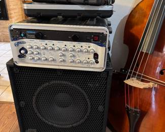 Mo Bass Amp, Foot Pedal and Speaker