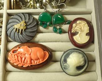 Vintage brooches
