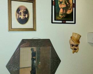 Artwork, chalkware, and mirrors