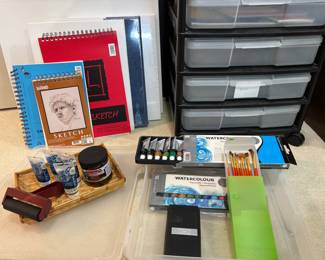Calling all artists! Water colors, sketch pads, canvas and so much more. 