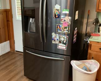 Refrigerator