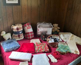 

Assorted linens and blankets.