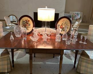 Antique Drop Leaf Table (6 1/2' when opened.)