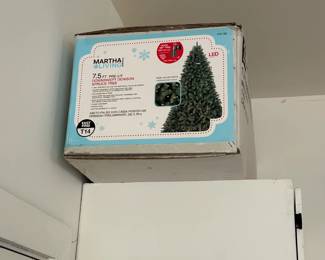 Martha Stewart 7 1/2 pre lit Christmas Tree