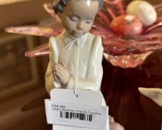 Lladro Bedtime Prayers Figurine
