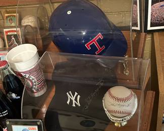 New York Yankees & Texas Rangers