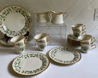 Lenox Holiday