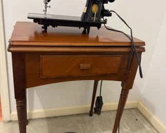 Singer Sewing with Table